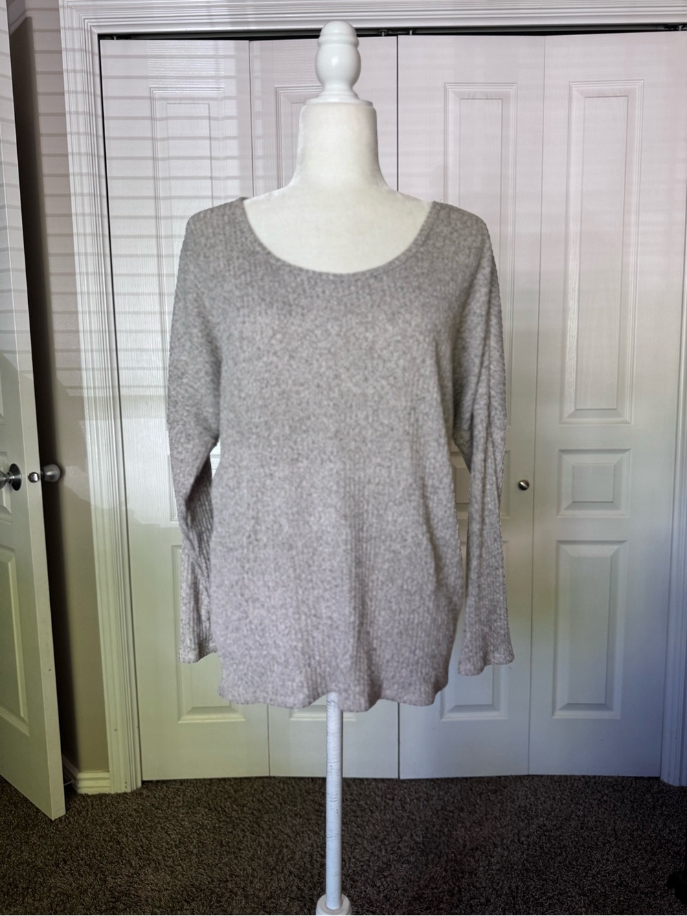 DayTrip Tunic Sweater with Split Back size Large